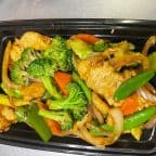 Best Basil Chicken Dinner in Boonton, NJ